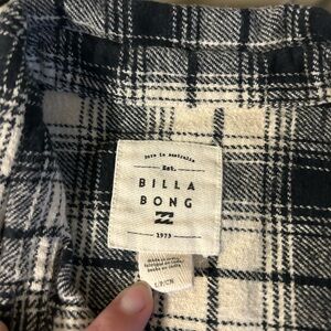 Billabong Black & Cream Plaid Button-Up Shirt